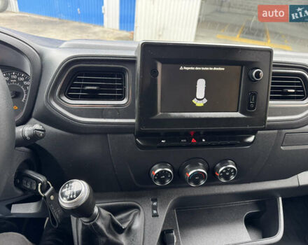 Желтый Рено Мастер, объемом двигателя 0 л и пробегом 240 тыс. км за 17900 $, фото 1 на Automoto.ua