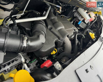 Желтый Рено Мастер, объемом двигателя 0 л и пробегом 240 тыс. км за 17900 $, фото 17 на Automoto.ua