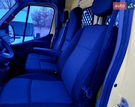 Жовтий Рено Мастєр, об'ємом двигуна 2.3 л та пробігом 140 тис. км за 18600 $, фото 52 на Automoto.ua