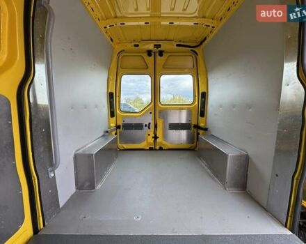 Жовтий Рено Мастєр, об'ємом двигуна 2.3 л та пробігом 193 тис. км за 18800 $, фото 16 на Automoto.ua