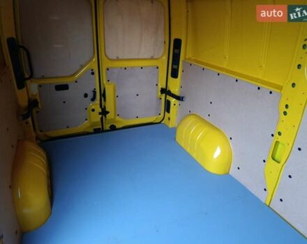 Жовтий Рено Мастєр, об'ємом двигуна 2.3 л та пробігом 226 тис. км за 19499 $, фото 31 на Automoto.ua
