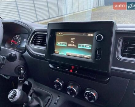 Жовтий Рено Мастєр, об'ємом двигуна 2.3 л та пробігом 241 тис. км за 18999 $, фото 36 на Automoto.ua