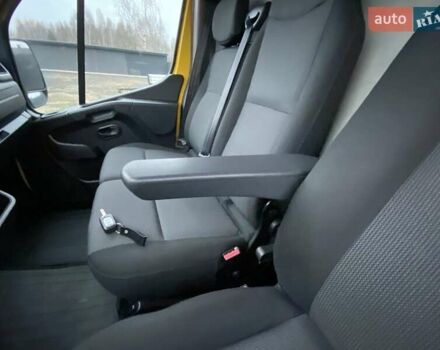 Жовтий Рено Мастєр, об'ємом двигуна 2.3 л та пробігом 241 тис. км за 18999 $, фото 29 на Automoto.ua