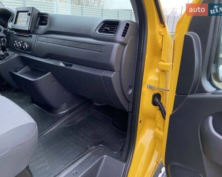 Жовтий Рено Мастєр, об'ємом двигуна 2.3 л та пробігом 241 тис. км за 18999 $, фото 43 на Automoto.ua