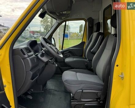 Жовтий Рено Мастєр, об'ємом двигуна 2.3 л та пробігом 193 тис. км за 18800 $, фото 28 на Automoto.ua