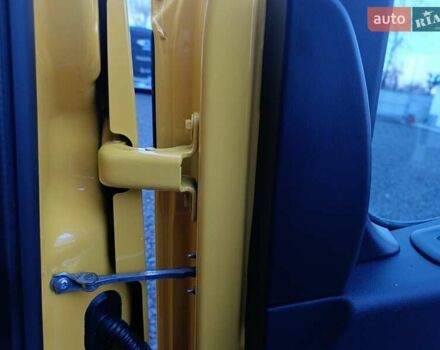 Жовтий Рено Мастєр, об'ємом двигуна 2.3 л та пробігом 226 тис. км за 19499 $, фото 35 на Automoto.ua