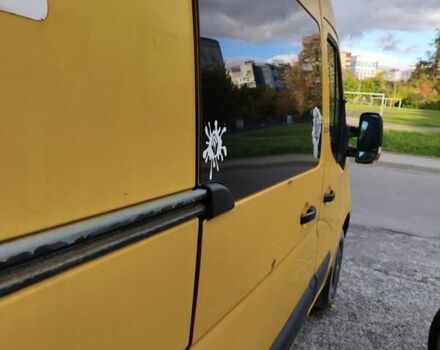 Желтый Рено Мастер, объемом двигателя 2.3 л и пробегом 261 тыс. км за 11900 $, фото 3 на Automoto.ua