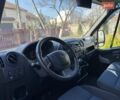 Желтый Рено Мастер, объемом двигателя 2.3 л и пробегом 319 тыс. км за 12000 $, фото 11 на Automoto.ua