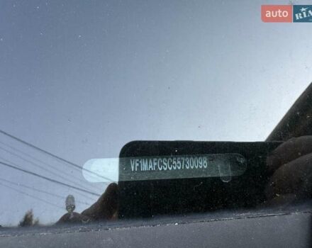 Желтый Рено Мастер, объемом двигателя 2.3 л и пробегом 319 тыс. км за 12000 $, фото 19 на Automoto.ua