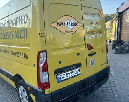 Желтый Рено Мастер, объемом двигателя 2.46 л и пробегом 417 тыс. км за 13000 $, фото 1 на Automoto.ua