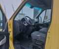 Желтый Рено Мастер, объемом двигателя 2.3 л и пробегом 398 тыс. км за 11500 $, фото 1 на Automoto.ua