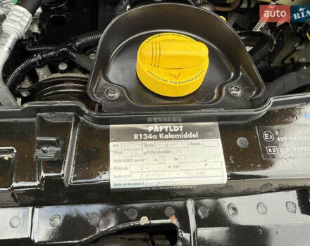 Желтый Рено Мастер, объемом двигателя 2.3 л и пробегом 230 тыс. км за 17700 $, фото 17 на Automoto.ua