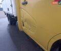 Желтый Рено Мастер, объемом двигателя 2.3 л и пробегом 398 тыс. км за 11500 $, фото 3 на Automoto.ua