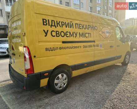 Желтый Рено Мастер, объемом двигателя 2.46 л и пробегом 417 тыс. км за 13000 $, фото 4 на Automoto.ua