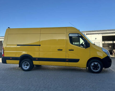 Желтый Рено Мастер, объемом двигателя 2.3 л и пробегом 180 тыс. км за 19300 $, фото 4 на Automoto.ua