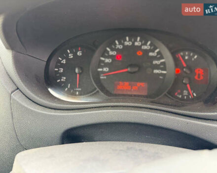 Желтый Рено Мастер, объемом двигателя 2.3 л и пробегом 208 тыс. км за 16000 $, фото 9 на Automoto.ua