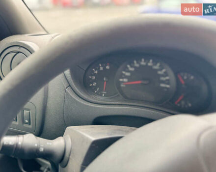 Желтый Рено Мастер, объемом двигателя 2.3 л и пробегом 208 тыс. км за 16000 $, фото 13 на Automoto.ua