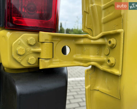 Жовтий Рено Мастєр, об'ємом двигуна 0 л та пробігом 203 тис. км за 21700 $, фото 41 на Automoto.ua