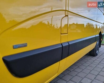 Жовтий Рено Мастєр, об'ємом двигуна 0 л та пробігом 32 тис. км за 17700 $, фото 16 на Automoto.ua