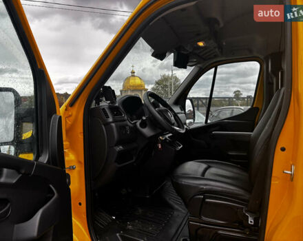 Рено Мастер 2020 в Львове на Automoto.ua Желтый Рено Мастер, объемом двигателя 0 л и пробегом 39 тыс. км за 17999 $, фото 14 на Automoto.ua