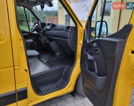 Жовтий Рено Мастєр, об'ємом двигуна 0 л та пробігом 32 тис. км за 17700 $, фото 23 на Automoto.ua