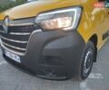 Желтый Рено Мастер, объемом двигателя 2.3 л и пробегом 217 тыс. км за 18200 $, фото 1 на Automoto.ua