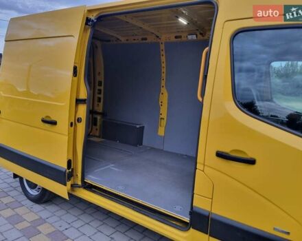 Жовтий Рено Мастєр, об'ємом двигуна 0 л та пробігом 32 тис. км за 17700 $, фото 31 на Automoto.ua