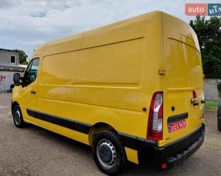 Желтый Рено Мастер, объемом двигателя 2.3 л и пробегом 233 тыс. км за 17600 $, фото 1 на Automoto.ua