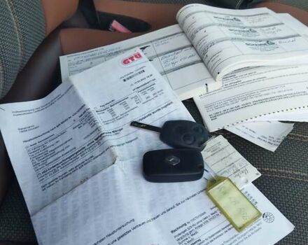 Жовтий Рено Мастєр, об'ємом двигуна 2.3 л та пробігом 238 тис. км за 17300 $, фото 20 на Automoto.ua