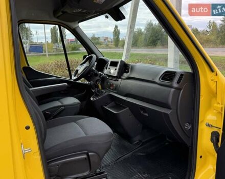 Желтый Рено Мастер, объемом двигателя 2.3 л и пробегом 193 тыс. км за 18800 $, фото 24 на Automoto.ua