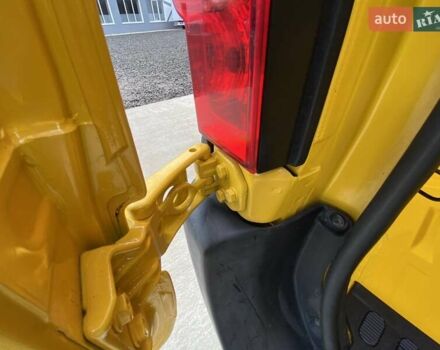 Жовтий Рено Мастєр, об'ємом двигуна 2.3 л та пробігом 257 тис. км за 17998 $, фото 50 на Automoto.ua