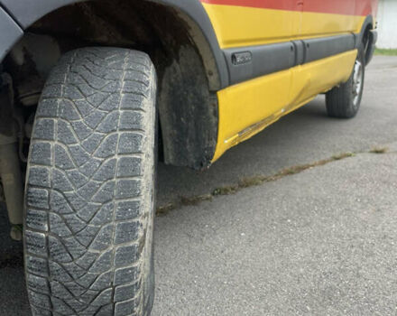 Желтый Рено Мастер, объемом двигателя 2.5 л и пробегом 250 тыс. км за 3750 $, фото 9 на Automoto.ua