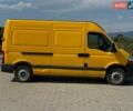 Желтый Рено Мастер, объемом двигателя 2.5 л и пробегом 400 тыс. км за 7500 $, фото 1 на Automoto.ua