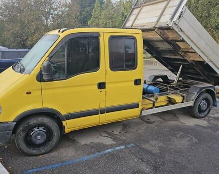 Желтый Рено Мастер, объемом двигателя 2.2 л и пробегом 316 тыс. км за 8500 $, фото 2 на Automoto.ua