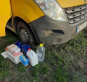 Желтый Рено Мастер, объемом двигателя 2.3 л и пробегом 630 тыс. км за 10400 $, фото 9 на Automoto.ua