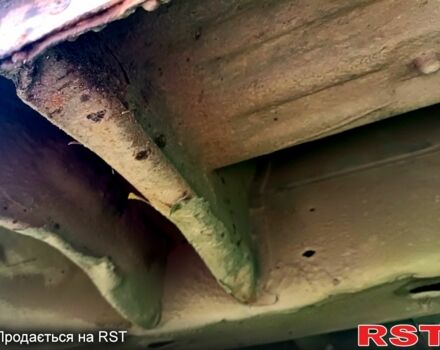 Желтый Рено Мастер, объемом двигателя 2.8 л и пробегом 356 тыс. км за 2800 $, фото 1 на Automoto.ua