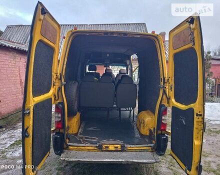 Желтый Рено Мастер, объемом двигателя 2.8 л и пробегом 350 тыс. км за 4800 $, фото 13 на Automoto.ua