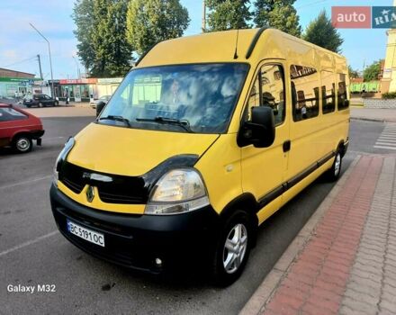 Желтый Рено Мастер, объемом двигателя 2.5 л и пробегом 560 тыс. км за 8700 $, фото 1 на Automoto.ua