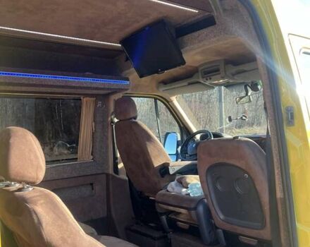 Желтый Рено Мастер, объемом двигателя 2.3 л и пробегом 600 тыс. км за 16500 $, фото 5 на Automoto.ua