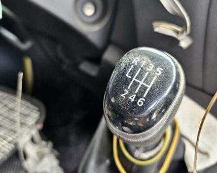 Желтый Рено Мастер, объемом двигателя 2.3 л и пробегом 120 тыс. км за 20500 $, фото 4 на Automoto.ua