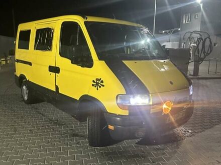 Жовтий Рено Мастєр, об'ємом двигуна 2.8 л та пробігом 300 тис. км за 2500 $, фото 1 на Automoto.ua