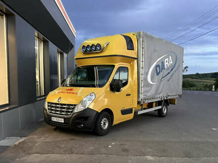 Желтый Рено Мастер, объемом двигателя 2.3 л и пробегом 556 тыс. км за 12200 $, фото 1 на Automoto.ua