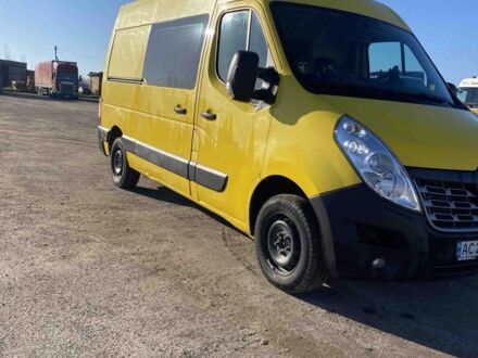 Желтый Рено Мастер, объемом двигателя 2.3 л и пробегом 320 тыс. км за 12700 $, фото 1 на Automoto.ua