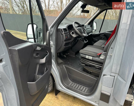 Серый Рено Мастер, объемом двигателя 0 л и пробегом 267 тыс. км за 22477 $, фото 26 на Automoto.ua