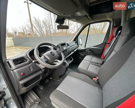 Серый Рено Мастер, объемом двигателя 0 л и пробегом 267 тыс. км за 22477 $, фото 25 на Automoto.ua