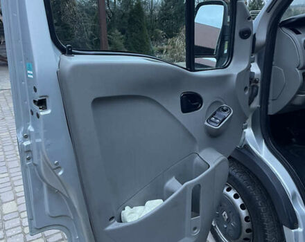 Серый Рено Мастер, объемом двигателя 2.5 л и пробегом 570 тыс. км за 6900 $, фото 40 на Automoto.ua