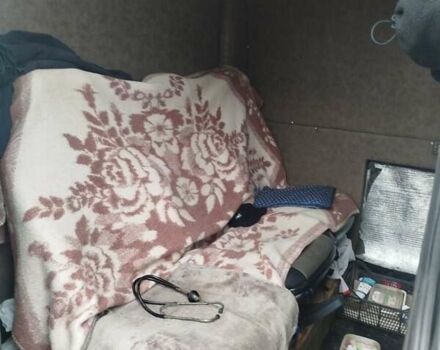 Серый Рено Мастер, объемом двигателя 2.46 л и пробегом 424 тыс. км за 7000 $, фото 4 на Automoto.ua