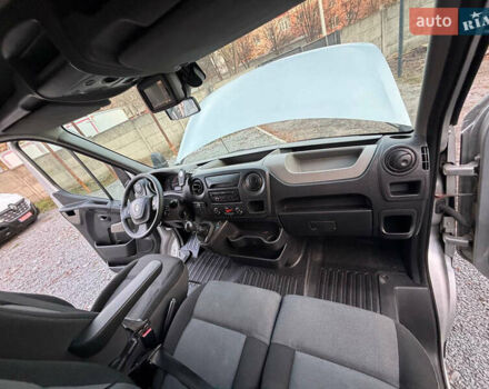 Сірий Рено Мастєр, об'ємом двигуна 2.3 л та пробігом 265 тис. км за 15900 $, фото 13 на Automoto.ua