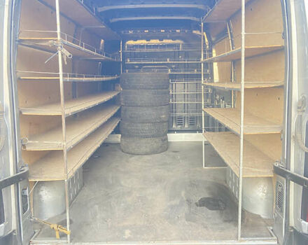 Серый Рено Мастер, объемом двигателя 2.3 л и пробегом 319 тыс. км за 12500 $, фото 4 на Automoto.ua