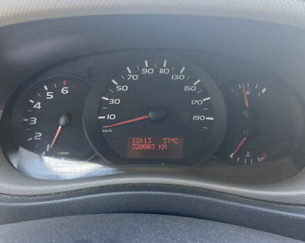 Серый Рено Мастер, объемом двигателя 2.3 л и пробегом 319 тыс. км за 12500 $, фото 5 на Automoto.ua